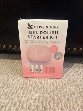 Pink Gel Polish Starter Kit — LED Lamp & Essentials